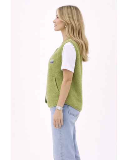 Gilet sans manches femme texturé avec boutons pression et poches latérales coupe droite moderne
