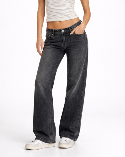 Jean femme coupe wide leg taille basse style décontracté