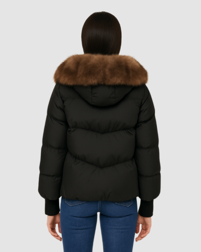 Veste Courte Femme avec Col en Fausse Fourrure – Élégance et Chaleur Hivernale