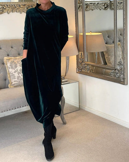 robe longue en velours femme, détail du col montant