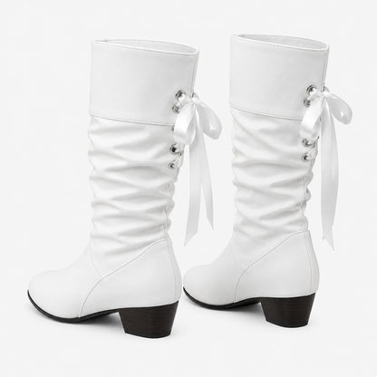 Bottines mi-mollet froncées blanches, vue arrière du laçage