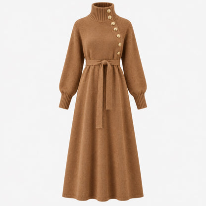 Robe pull col roulé longue boutonnée camel, packshot studio fond clair