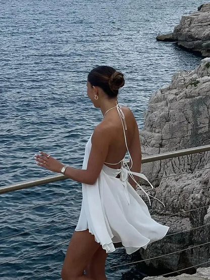 Robe d'Été Femme – Épaules Dénudées, Détails Ajourés & Coupe Bohème Chic