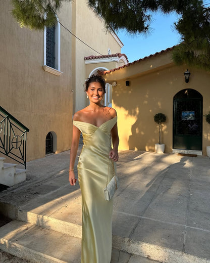 Robe Maxi Satinée Femme – Dos-Nu, Coupe Longue Fluide & Effet Ventre Plat