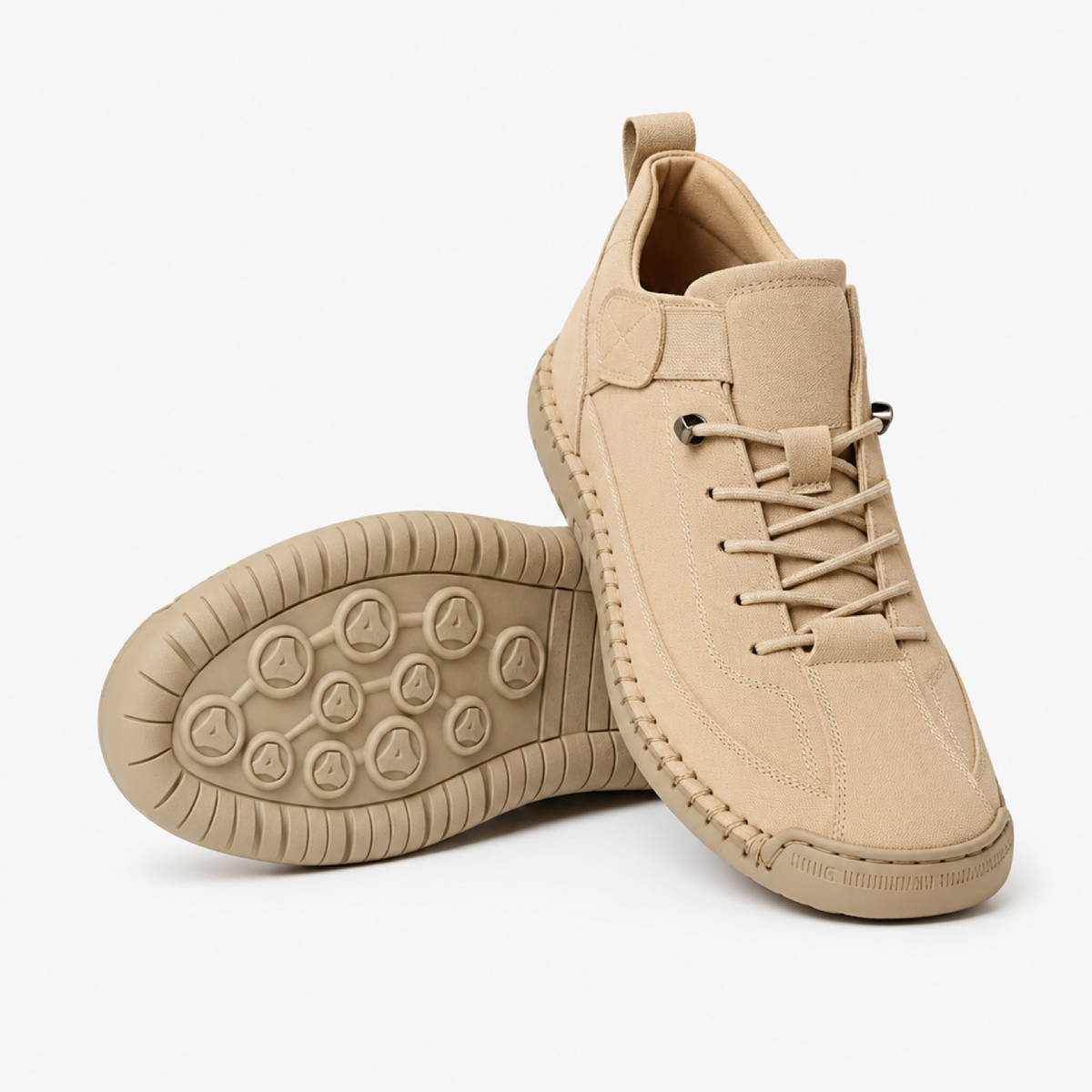 Basket orthopédique femme à lacets, coloris beige, semelle amortissante - vue studio