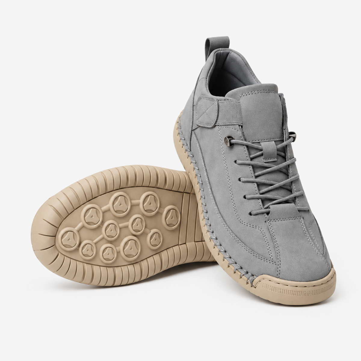 Basket orthopédique femme à lacets, coloris gris, semelle amortissante - vue studio