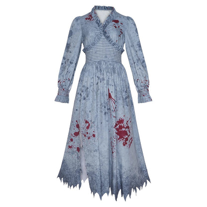 Robe de mariée zombie tachée de sang à l'ourlet déchiré, présentée à plat