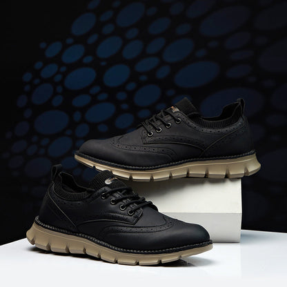 chaussures brogue aspect cuir noires homme, vue de côté
