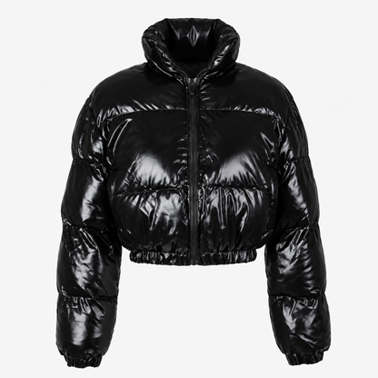 Doudoune courte brillante noire pour femme, crop top col monté rembourré, vue studio