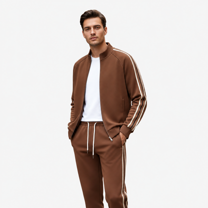 Ensemble survêtement homme marron, blouson zippé à bandes contrastées et pantalon assorti