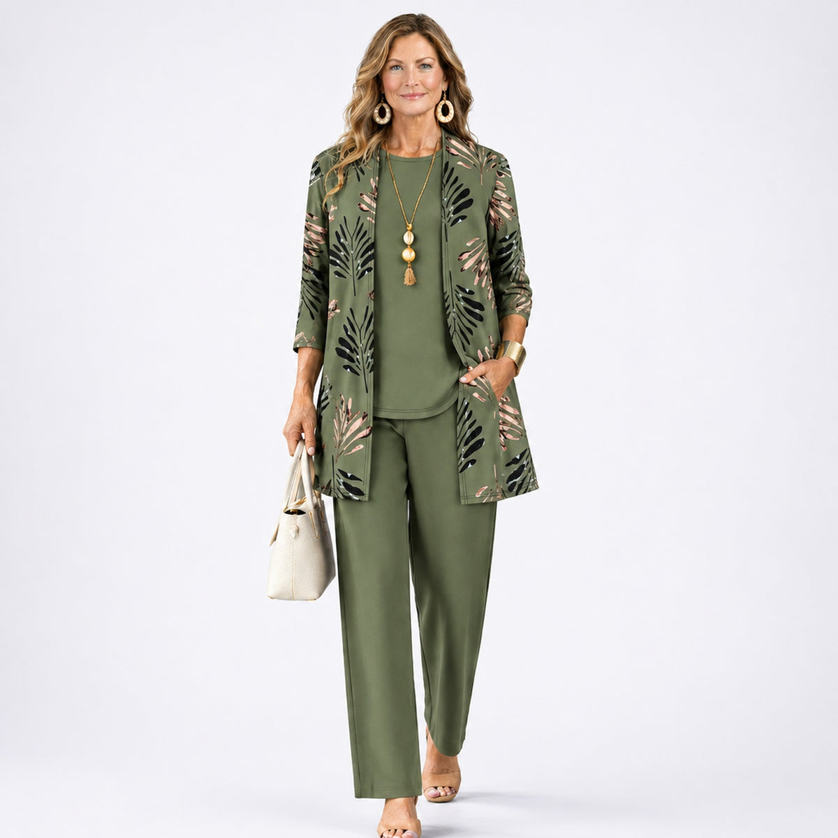 Ensemble 3 pièces femme imprimé coloris Vert - gilet ouvert, top et pantalon