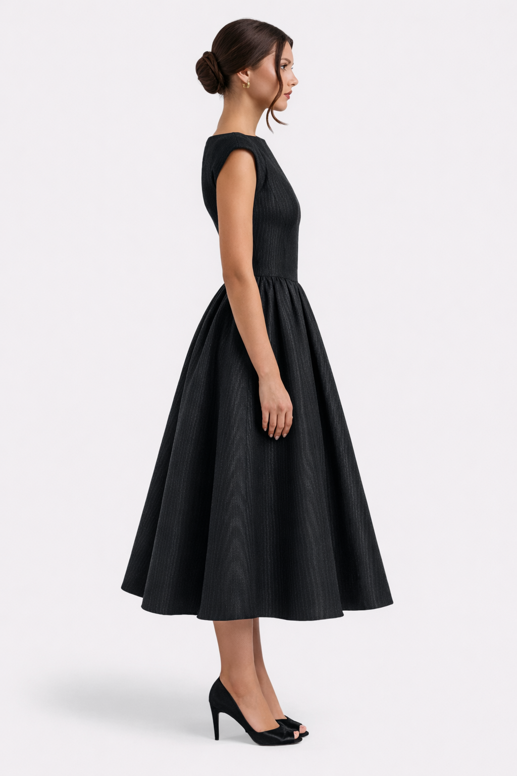Robe de Cocktail Midi Évasée à Encolure Bateau – Élégance Rétro Chic & Taille Cintrée