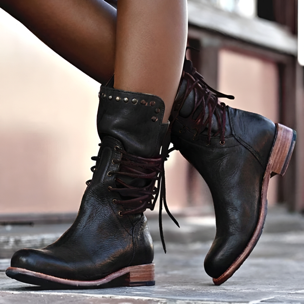 Bottes lacées en cuir vegan noir - vue principale
