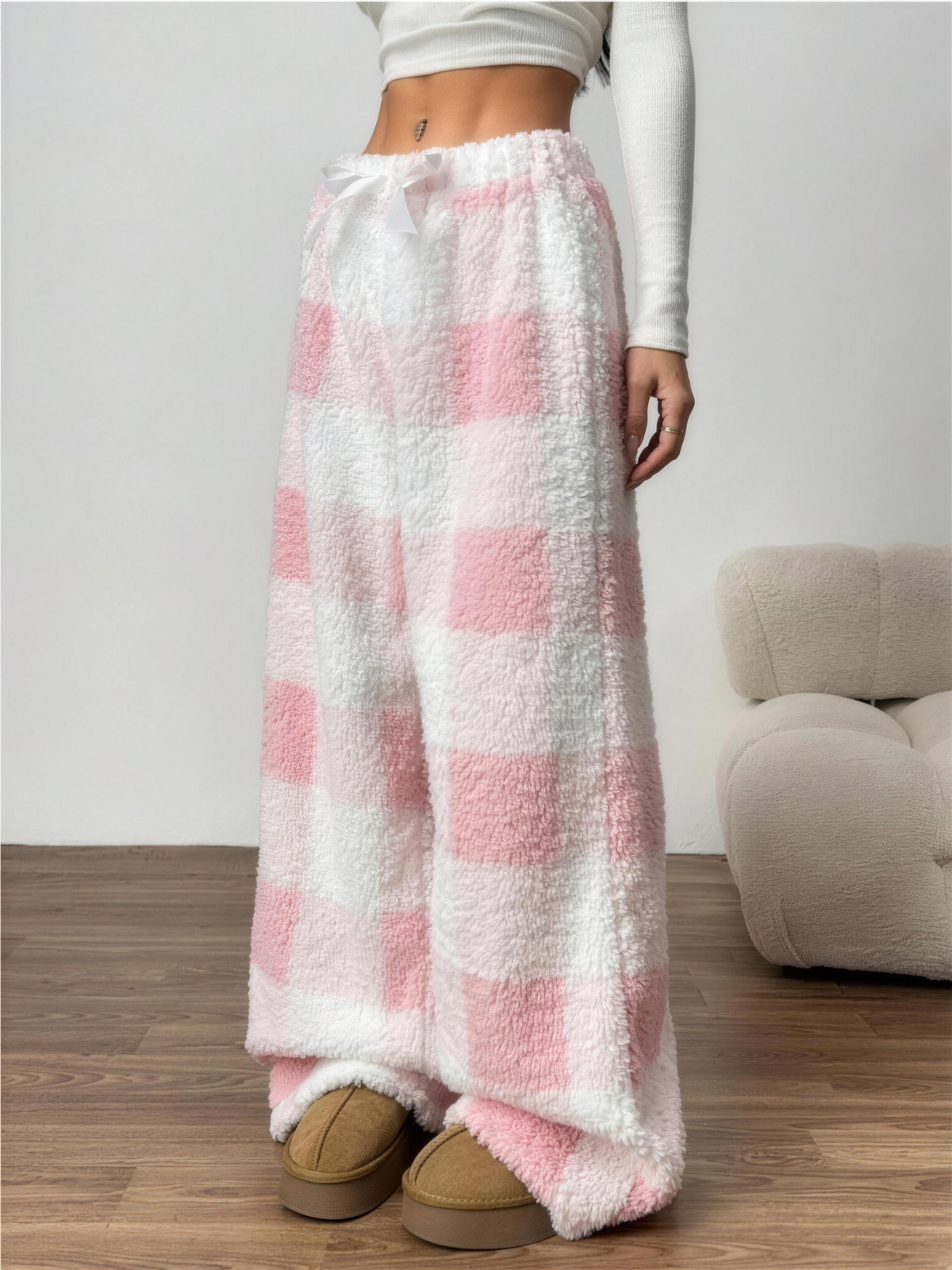 Pantalon large en peluche femme rose à carreaux, taille haute élastique, vue face