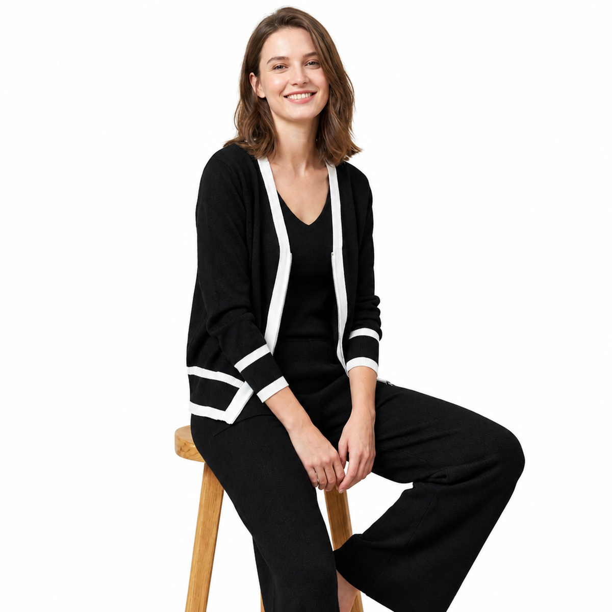 Pantalons longs, sur mannequin, fond blanc