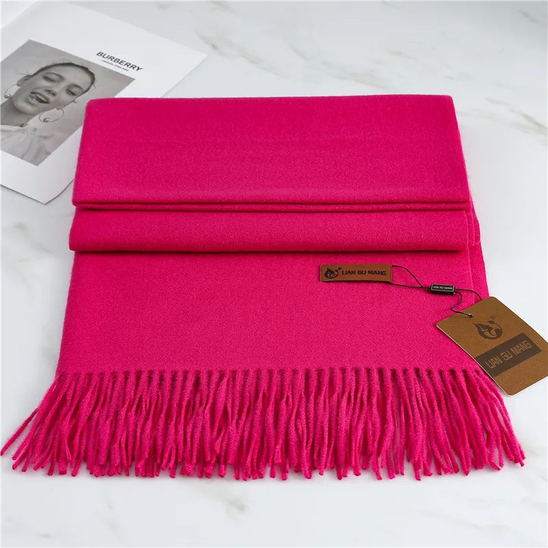 Écharpe aspect cachemire coloris rose vif