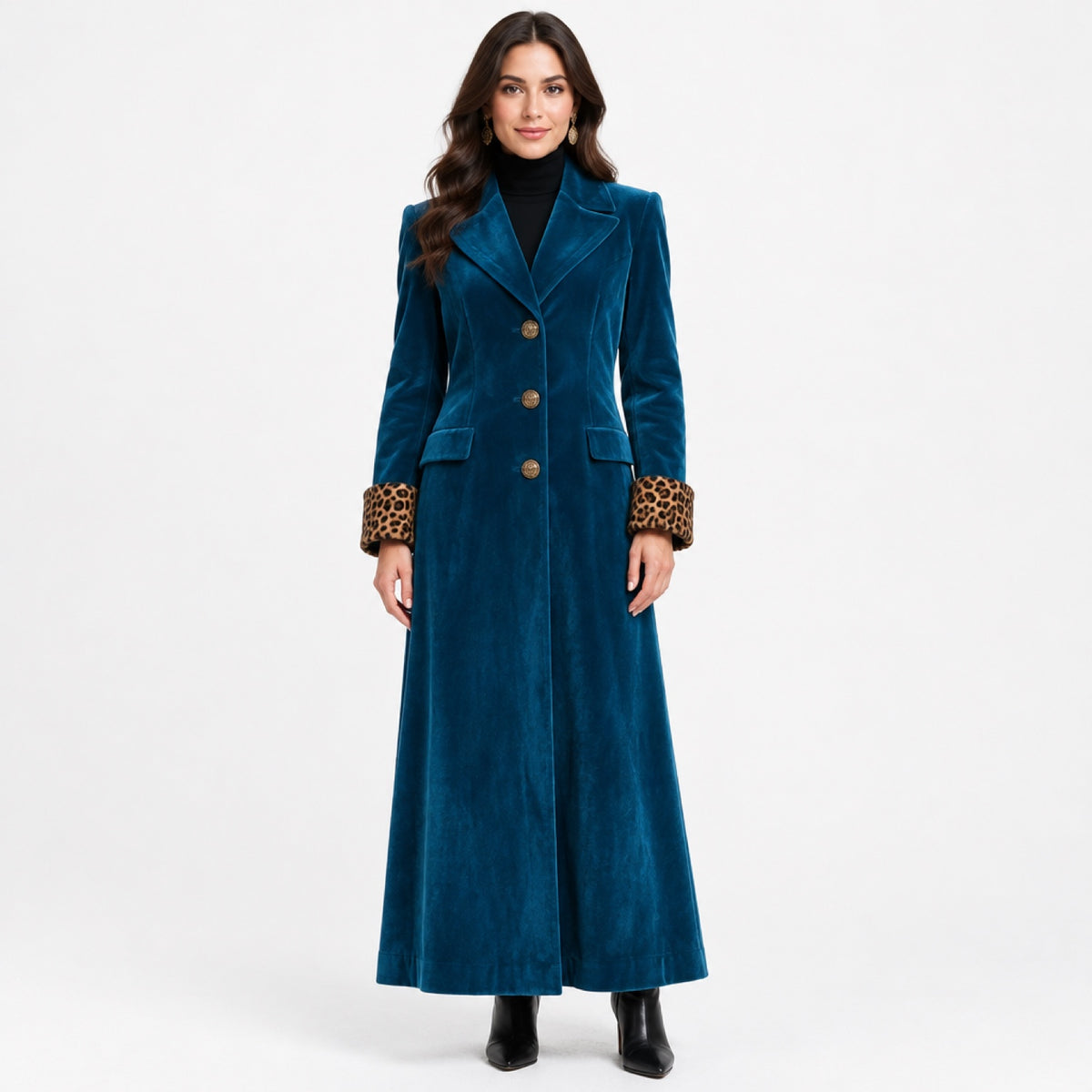 Manteau long effet velours femme bleu, vue de face en studio