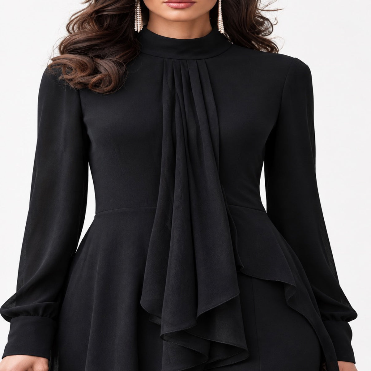 Détail du tissu mousseline et de l'écharpe drapée de l'ensemble tunique et pantalon large