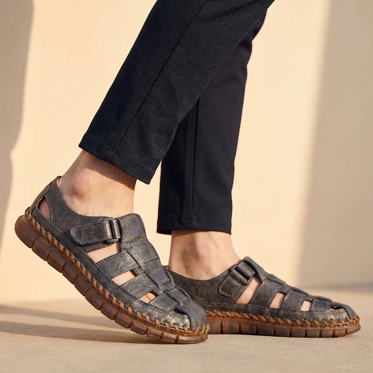 Sandales respirantes en cuir homme - vue 1