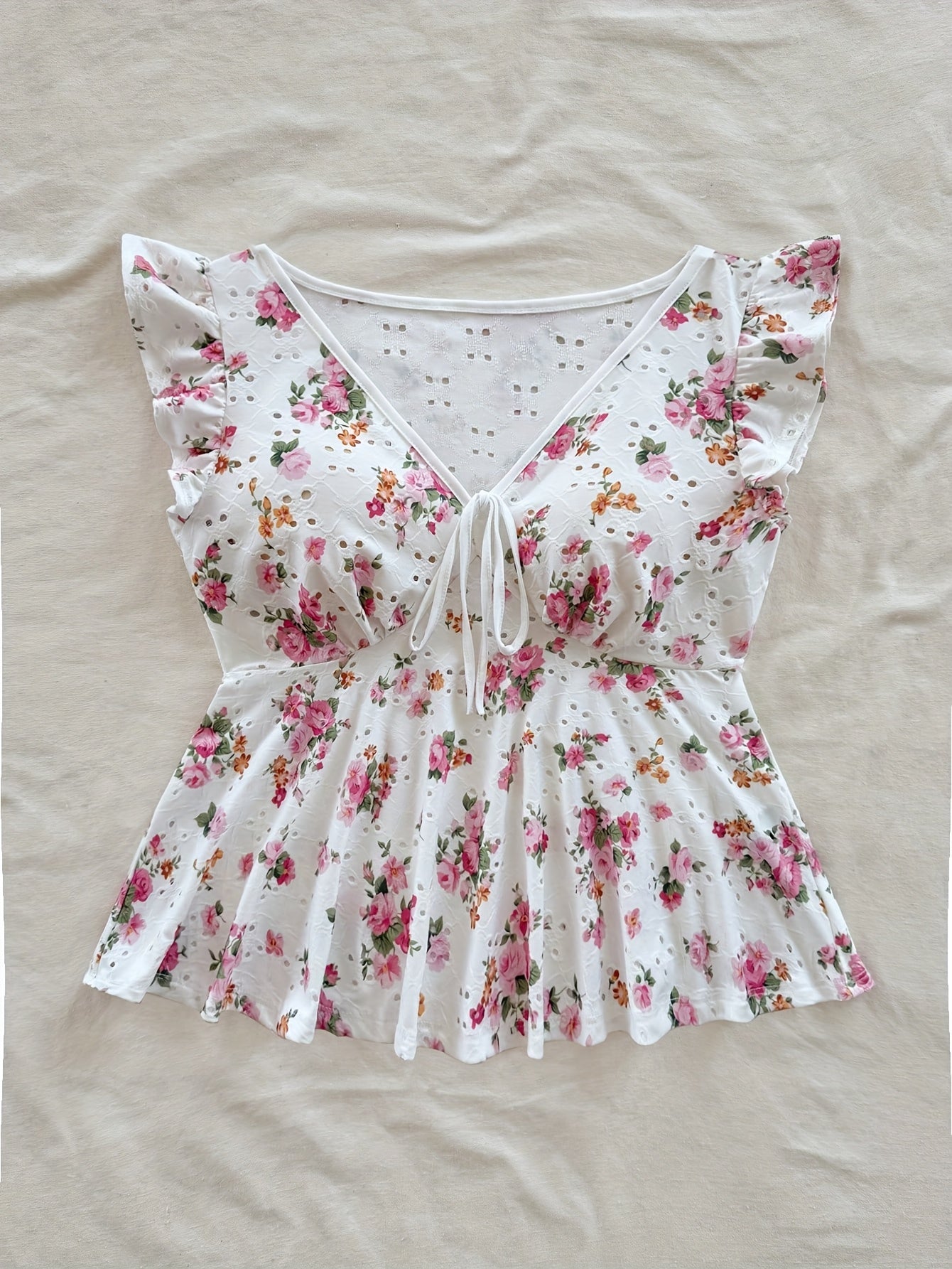 Top Femme – Coupe Fluide & Élégante, Style Chic Polyvalent