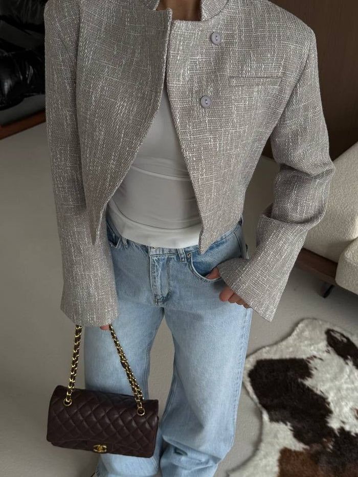 Veste Courte Femme – Col Montant & Coupe Structurée, Élégance Mi-Saison