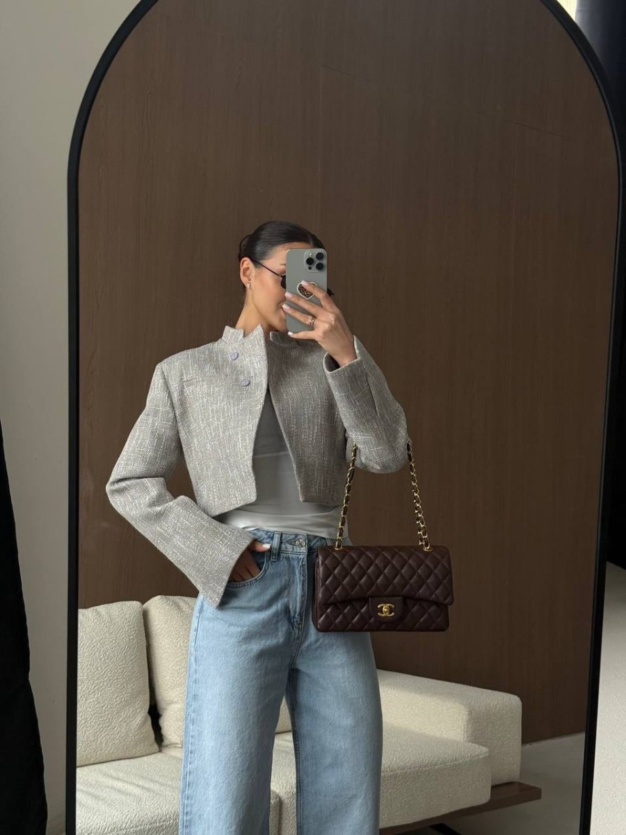 Veste Courte Femme – Col Montant & Coupe Structurée, Élégance Mi-Saison