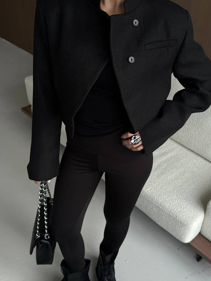 Veste Courte Femme – Col Montant & Coupe Structurée, Élégance Mi-Saison