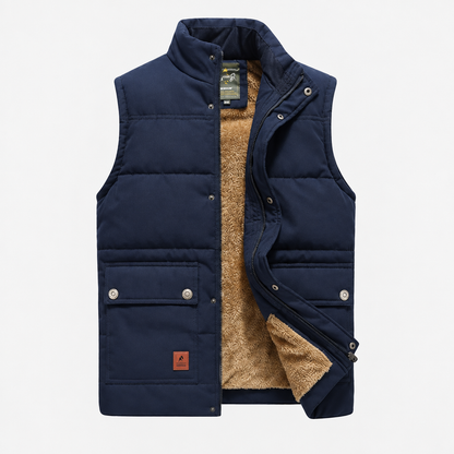 Gilet matelassé homme bleu marine, vue studio