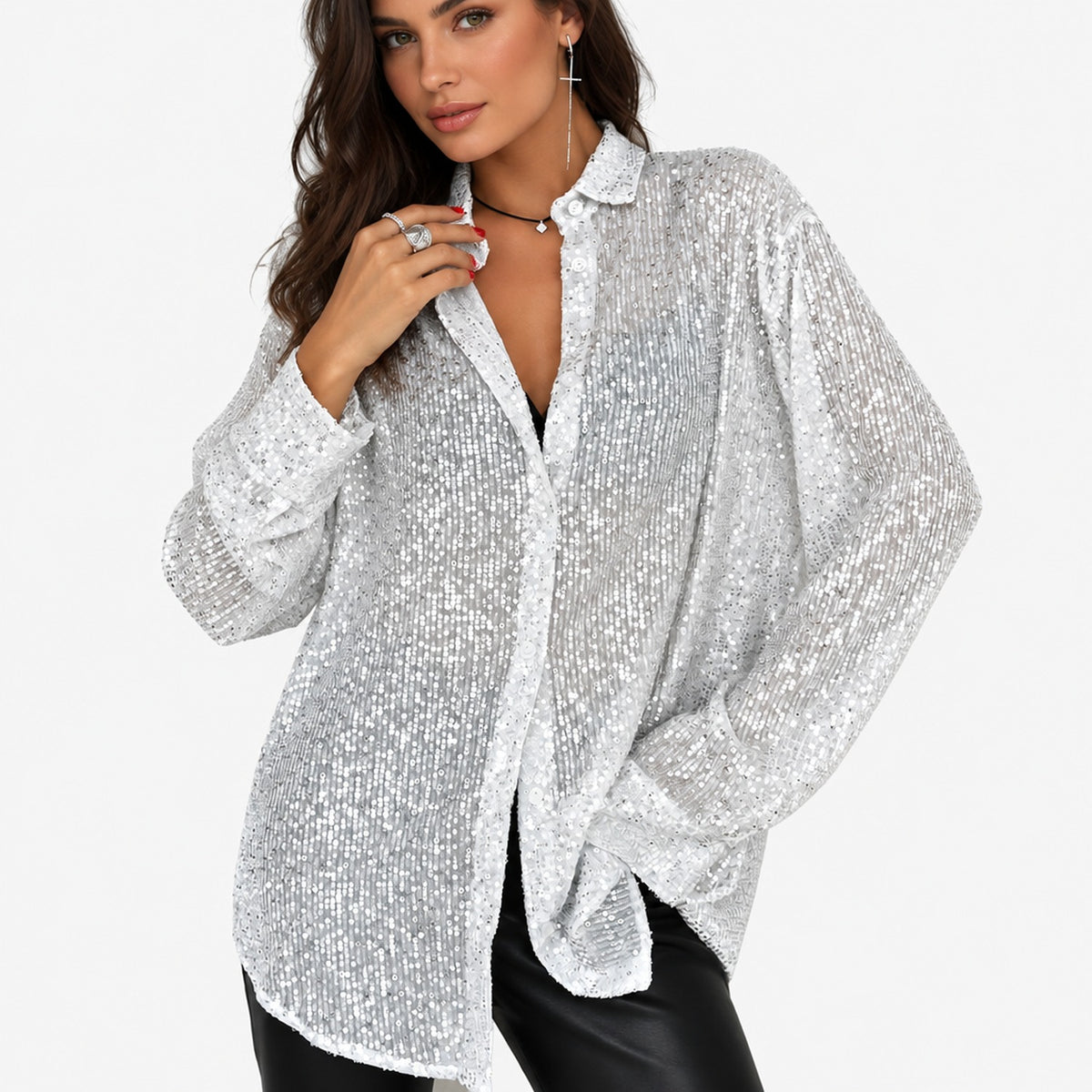 Blouse à paillettes argentée oversize à col chemise, vue de face