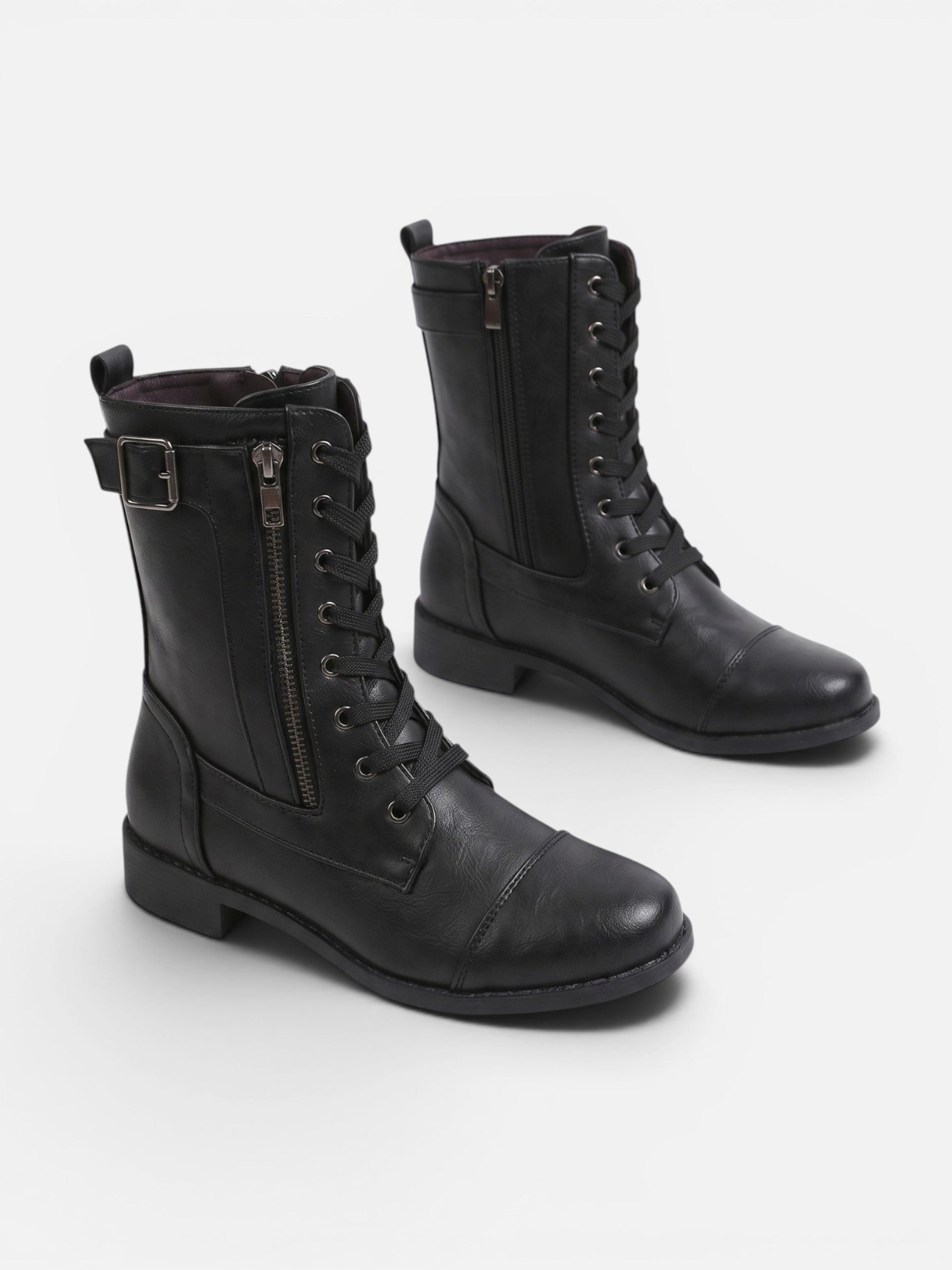 Rangers femme en cuir noir à lacets, vue de profil