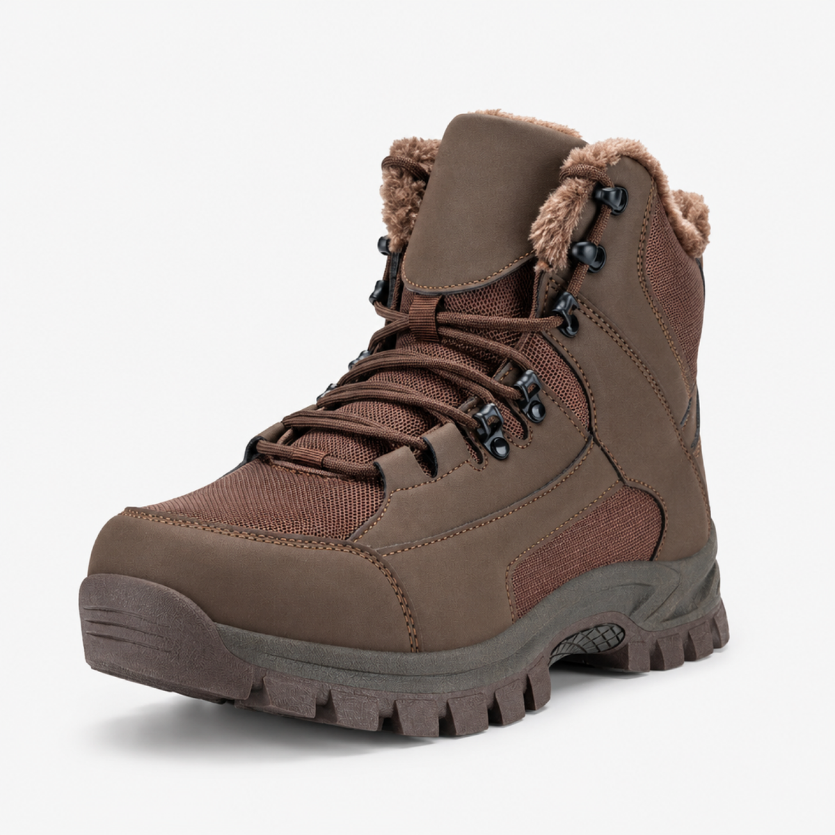 Bottes d'hiver homme marron, doublure peluche chaude, vue de face sur fond studio