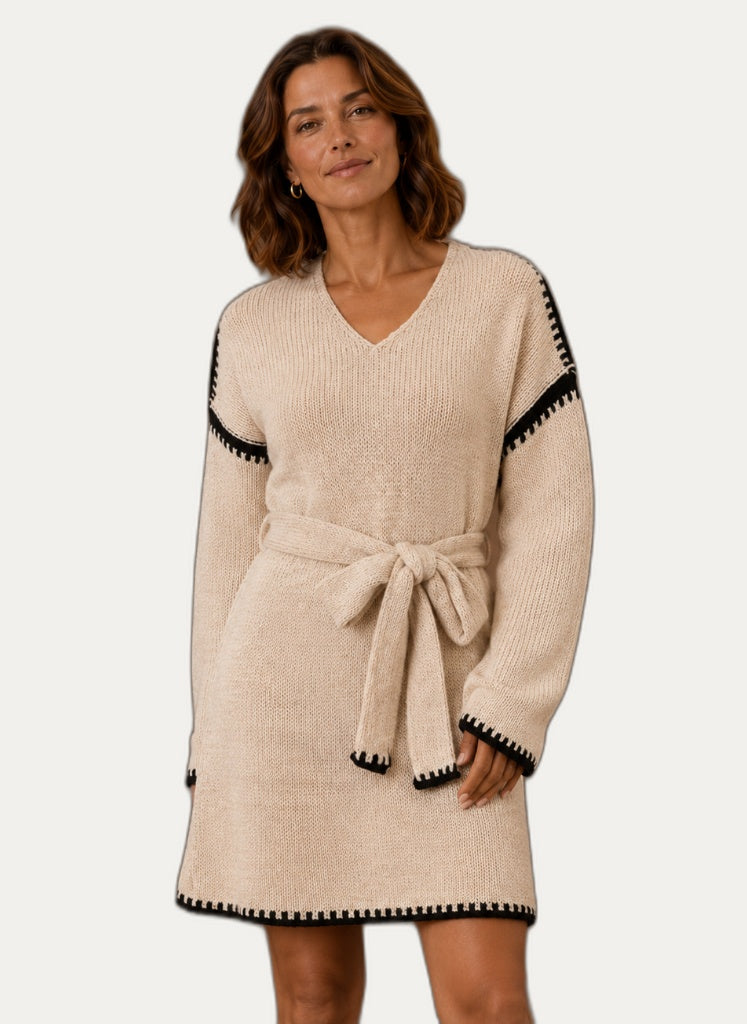 Robe pull en V avec ceinture à la taille - Élégance confortable | Martaline