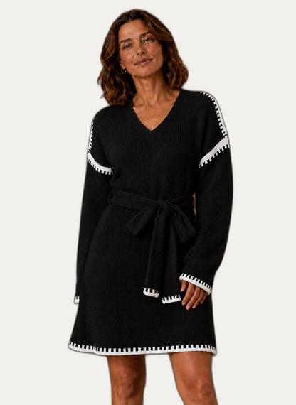 Robe pull en V avec ceinture à la taille - Élégance confortable | Martaline