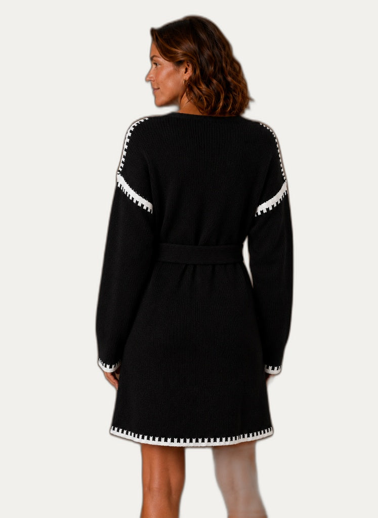 Robe pull en V avec ceinture à la taille - Élégance confortable | Martaline
