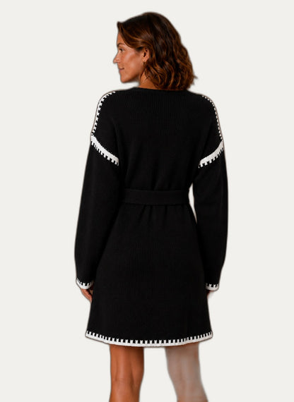 Robe pull en V avec ceinture à la taille - Élégance confortable | Martaline