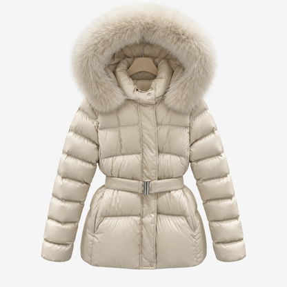 Manteau long femme kaki clair à ceinture et col fourrure, vue de face studio