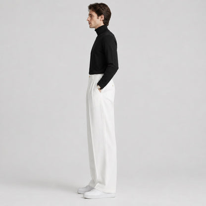 pantalon large homme blanc taille haute à plis, vue de profil montrant les plis