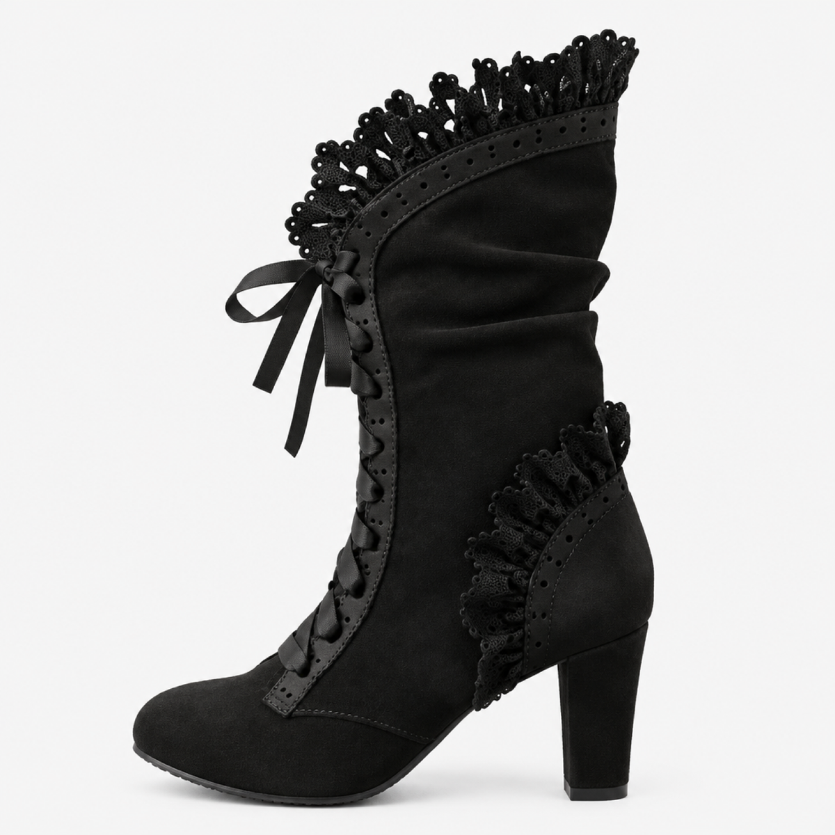 Vue de profil des bottines steampunk à talon, détail de la silhouette