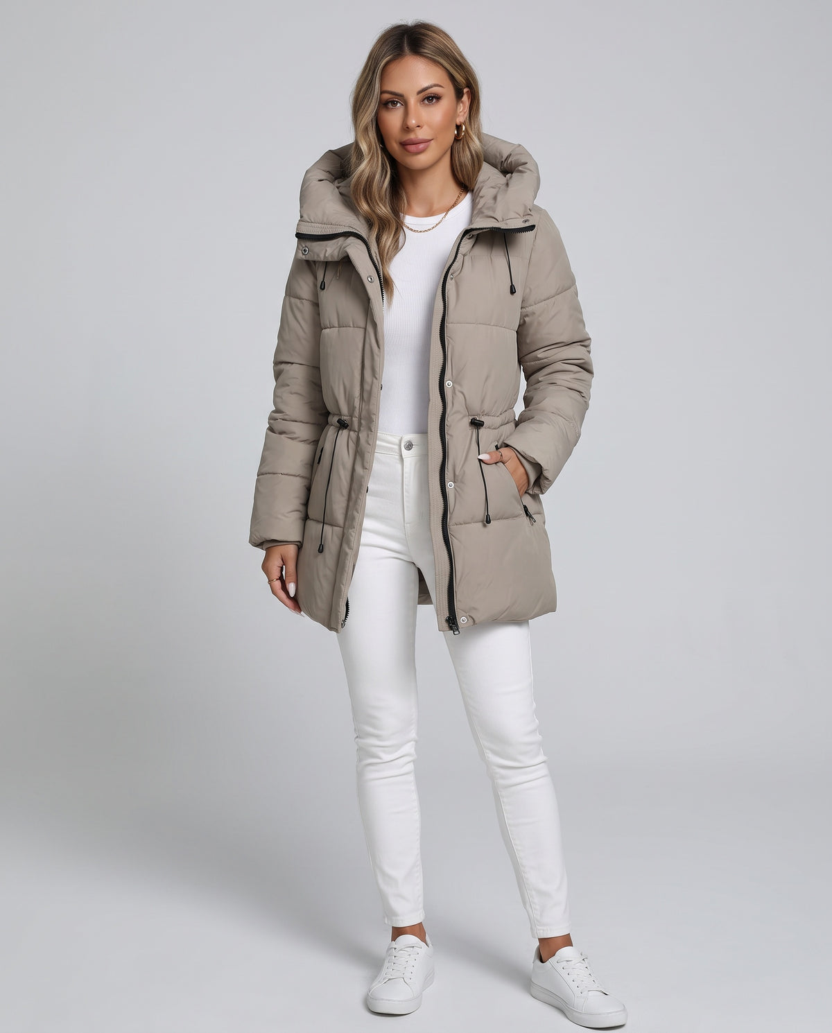 Manteau d'Hiver Chaud à Doublure Moelleuse Cassandra - Taupe, studio