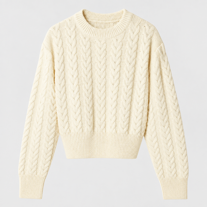 Pull torsadé femme blanc, vue studio