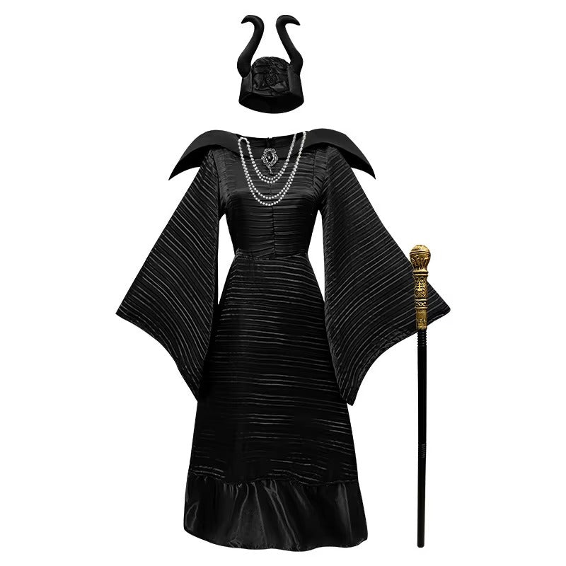 Costume sorcière reine gothique, détail de la jupe